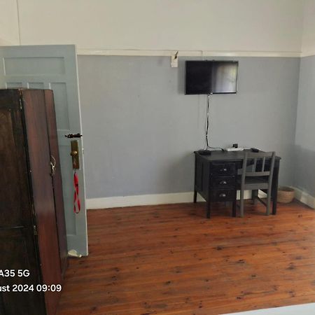Choice Backpackers Lodge Bulawayo Ngoại thất bức ảnh
