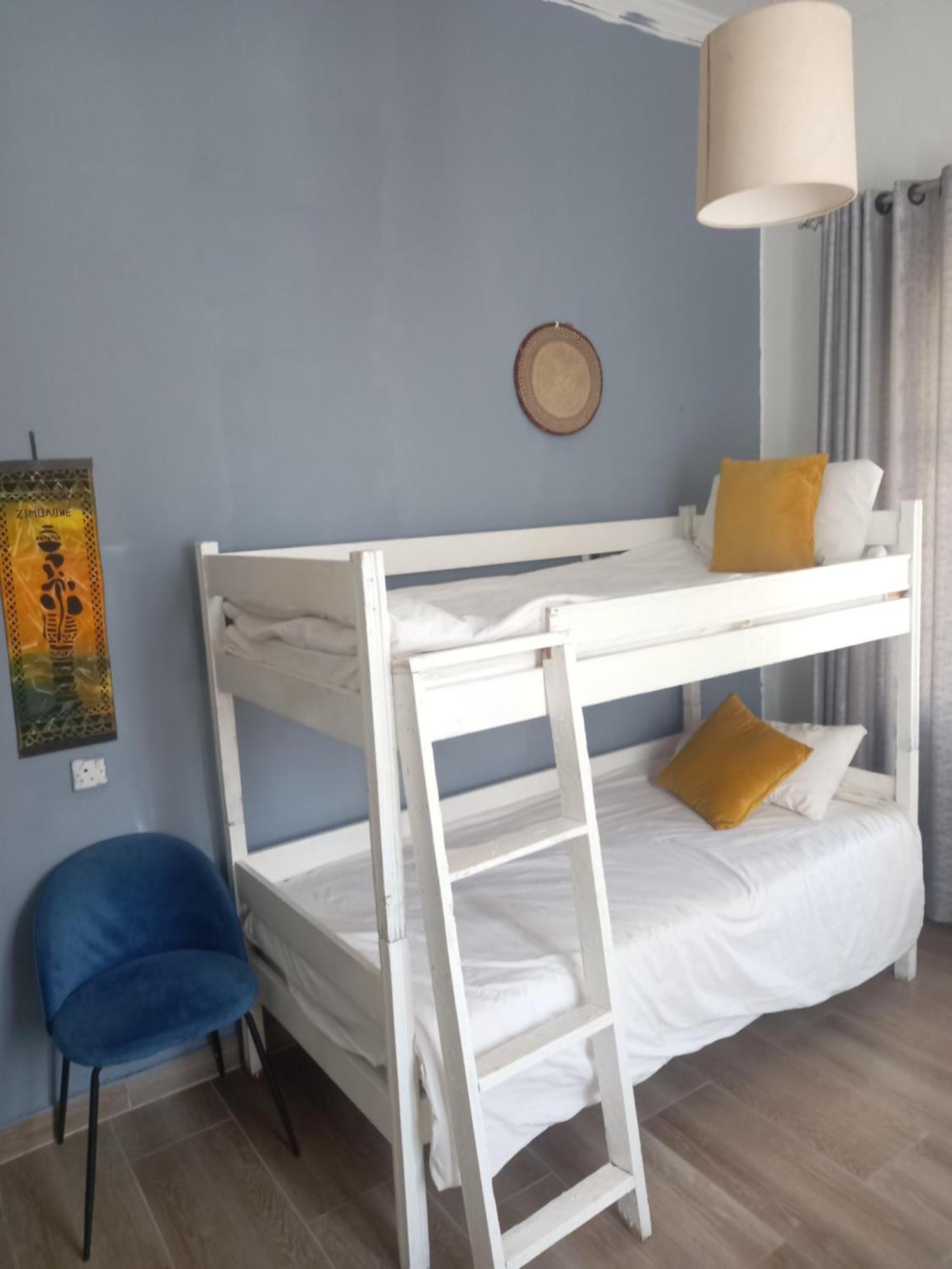 Choice Backpackers Lodge Bulawayo Ngoại thất bức ảnh