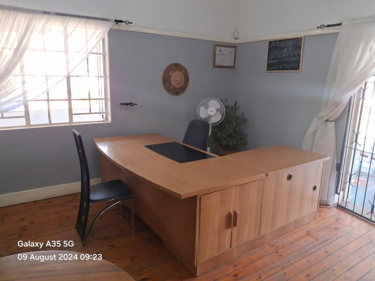 Choice Backpackers Lodge Bulawayo Ngoại thất bức ảnh